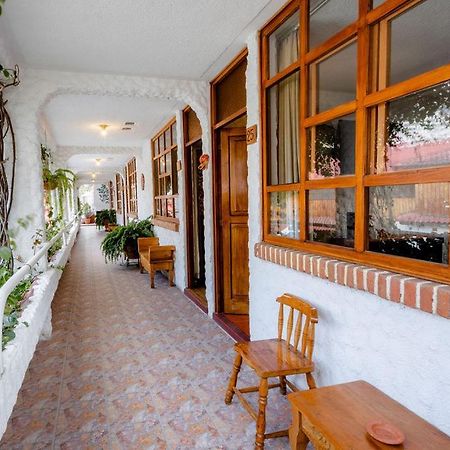Hotel Fonda Del Sol Panajachel Exterior foto